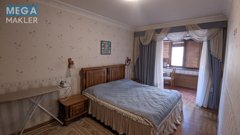 Оренда 2 кімнатної квартири, стандарт, <a class="location-link" href="/kiev/" title="Недвижимость Київ">Київ</a>, <a class="location-link" href="/kiev/pecherskij/" title="Недвижимость Печерський район">Печерський р-н</a>, Первомайского 9А ( <img src="https://megamakler.com.ua/metro/00ff00.gif" alt="" class="metro" /> м. Кловская, 2 ) (изображение 17)