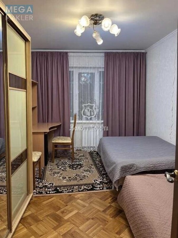 Продаж 2 кімнатної квартири (46,8/29,4/7,7), 5 пов. 5 пов. будинку, <a class="location-link" href="/kiev/" title="Недвижимость Київ">Київ</a>, <a class="location-link" href="/kiev/shevchenkovskij/" title="Недвижимость Шевченківський район">Шевченківський р-н</a>, Деревлянська вул., 20а (изображение 3)