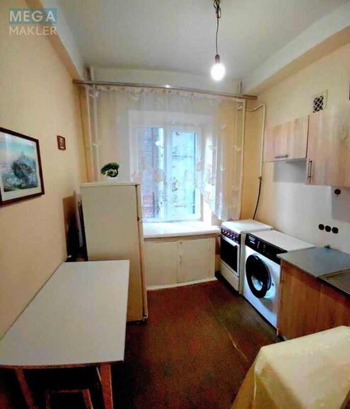 Продаж 2 кімнатної квартири (40/23/7), 4 пов. 7 пов. будинку, <a class="location-link" href="/kiev/" title="Недвижимость Київ">Київ</a>, <a class="location-link" href="/kiev/goloseevskij/" title="Недвижимость Голосіївський район">Голосіївський р-н</a>, Велика Васильківська вул., 114 (изображение 11)