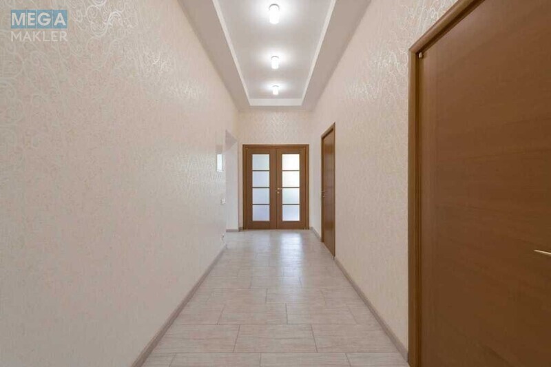Продаж дома, 2&nbsp;поверху, 250&nbsp;кв.м, 5&nbsp;кімнат, ділянка 10&nbsp;соток, <a class="location-link" href="/vyshgorod/" title="Недвижимость Вишгород">Вишгород</a>, Полунична (изображение 15)