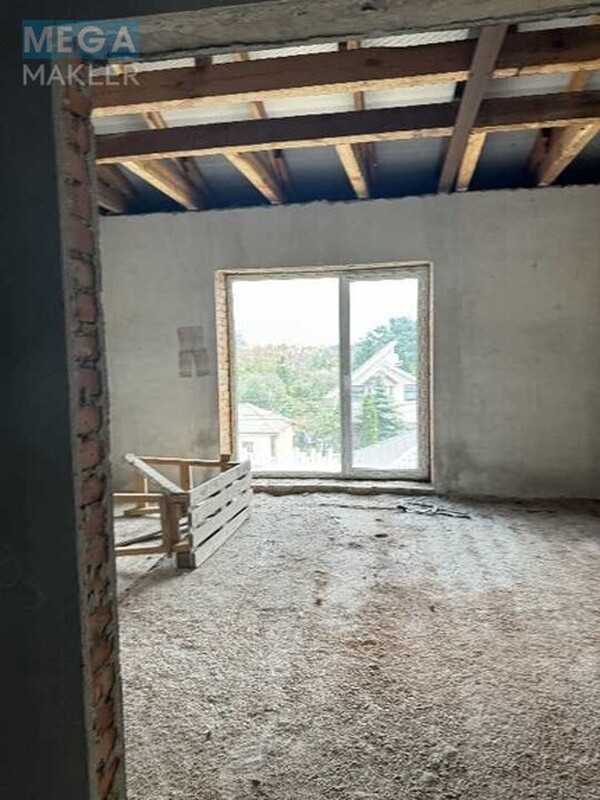 Продаж дома, 3&nbsp;поверху, 140,60&nbsp;кв.м, 3&nbsp;кімнати, ділянка 7&nbsp;соток, <a class="location-link" href="/kiev/" title="Недвижимость Київ">Київ</a>, <a class="location-link" href="/kiev/podolskij/" title="Недвижимость Подільський район">Подільський р-н</a>, Рожева вул., 4 (изображение 9)